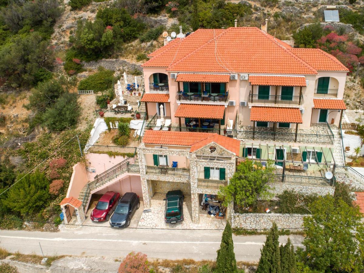 אסוס Fantastic View Apartments מראה חיצוני תמונה