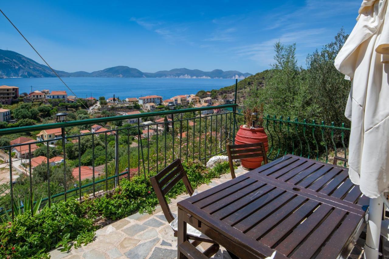אסוס Fantastic View Apartments מראה חיצוני תמונה